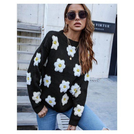  2022 Round Neck Flower Embroidery Women's Sweater