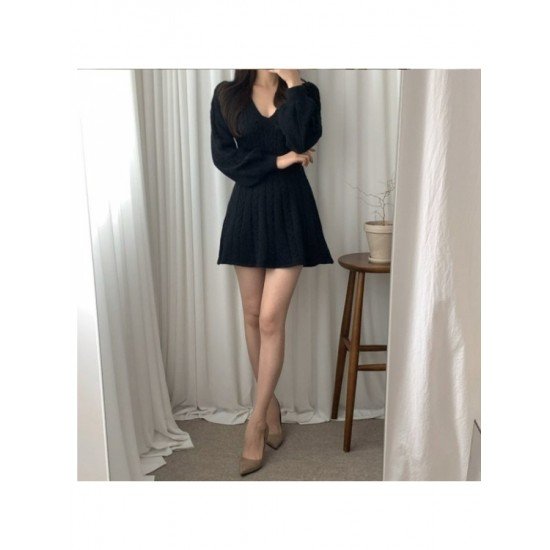  V-Neck Lantern Sleeve Women's Knitted Dress