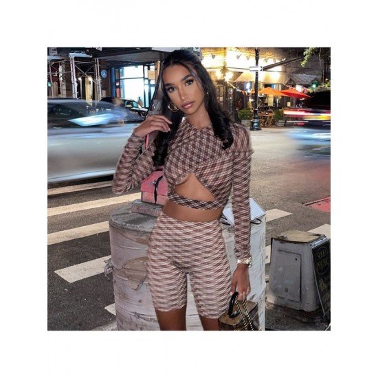 Geometric Print Hollow Out Short And Cropped Top Sets