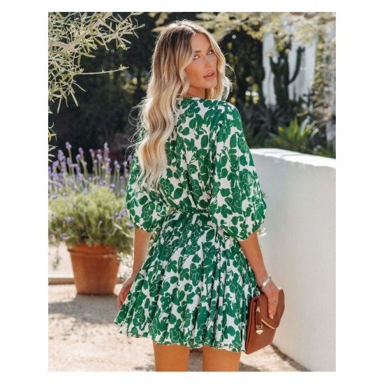  Women's Round Neck Floral Long Sleeve Dress