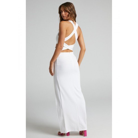 Ladies White Backless Sleeveless Slit Maxi Dress