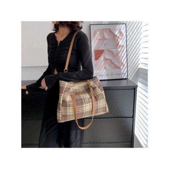 Black Canvas Plaid Ladies Tote Bags